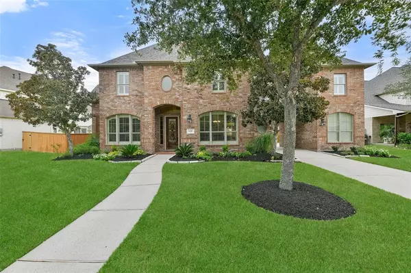 1370 Porta Rosa LN, League City, TX 77573