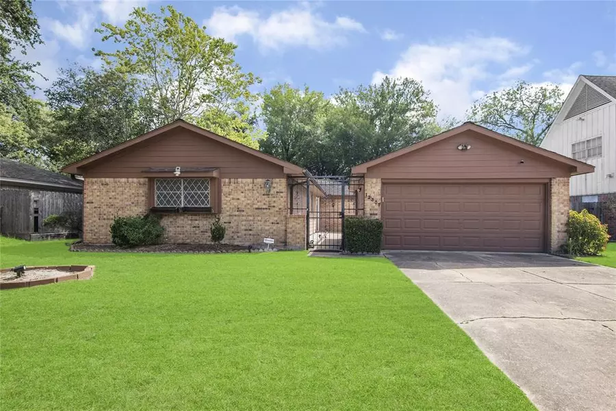 12307 Millbanks DR, Houston, TX 77031