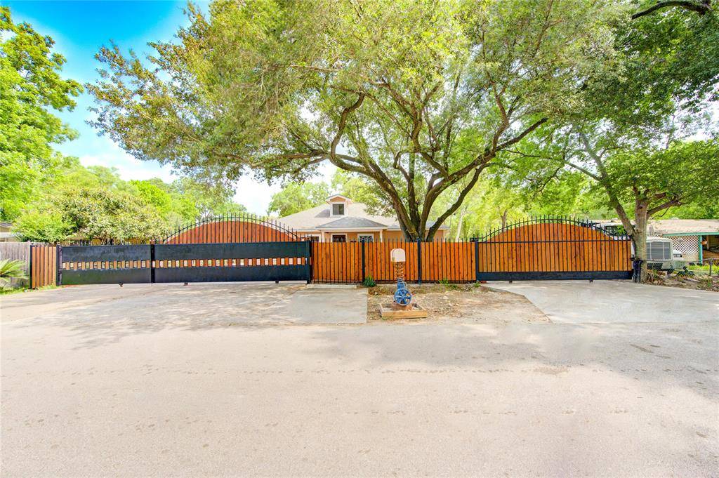6013 Hertford ST, Houston, TX 77048