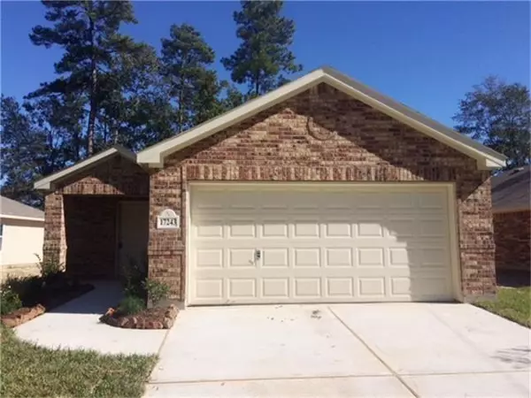 17243 Glen Oaks DR, Conroe, TX 77385