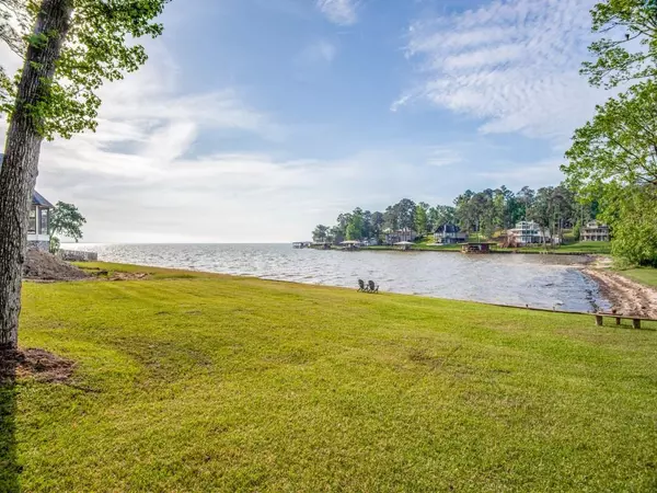 TBD Lakeshore DR, Coldspring, TX 77331