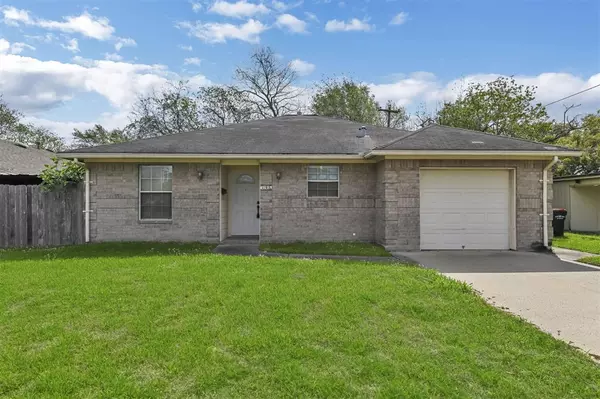 Baytown, TX 77520,306 Deanne ST