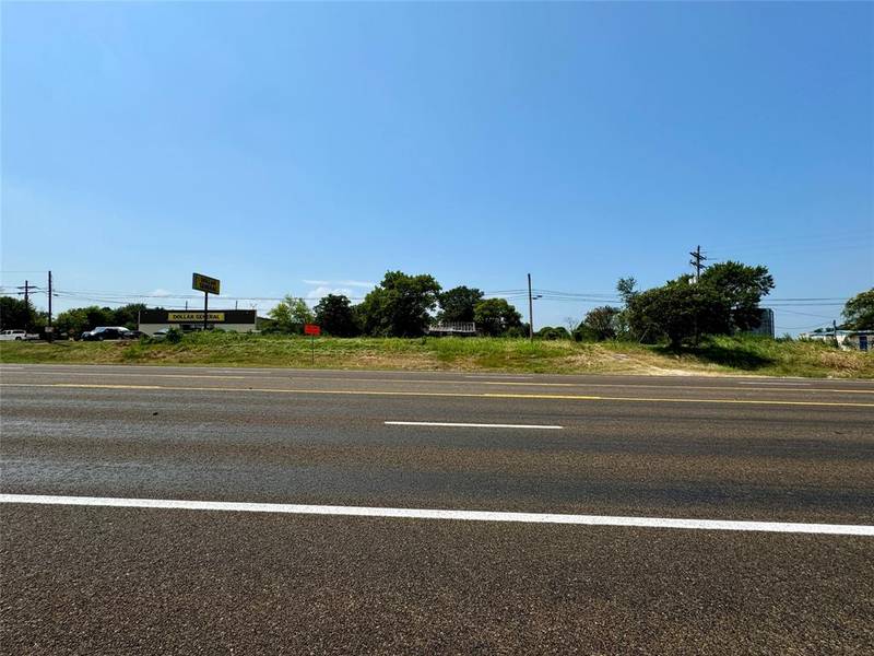 3717 State Highway 19, Riverside, TX 77320