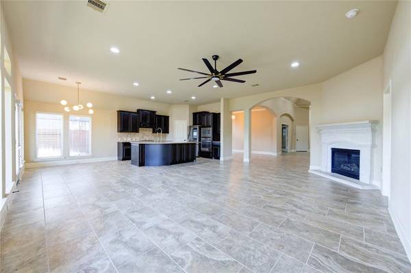 13413 Vintage Trail LN, Pearland, TX 77584