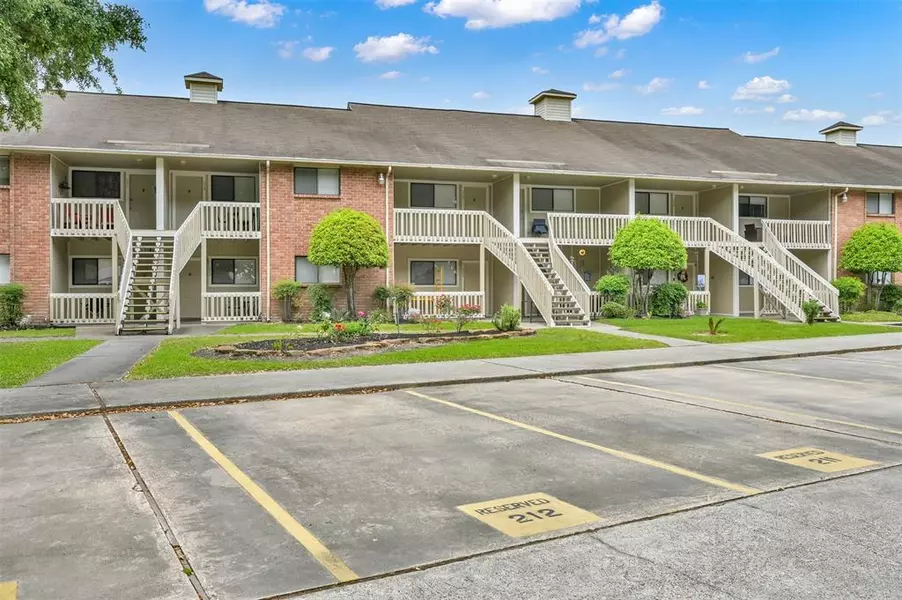 14949 Hwy 105 W #209, Montgomery, TX 77356