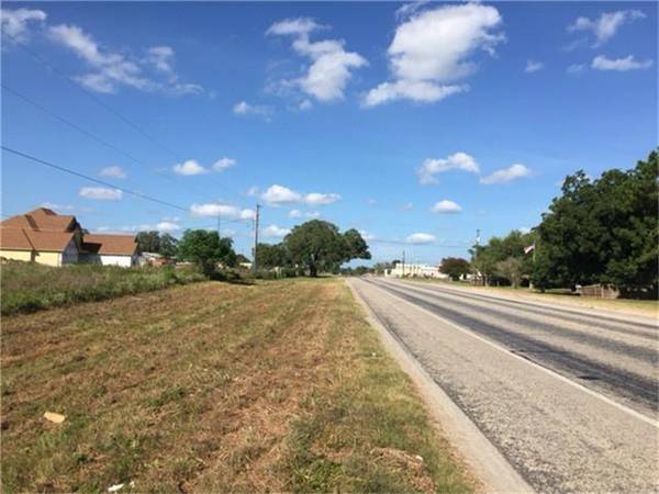 534 US Highway 183 S, Cuero, TX 77954