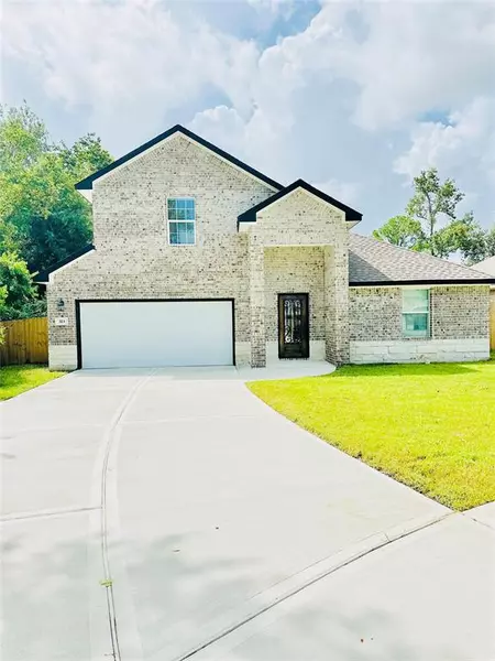 323 Carlos Leal Dr DR, Dayton, TX 77535