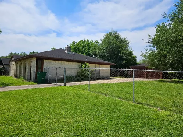 Houston, TX 77089,11202 Sagetrail DR