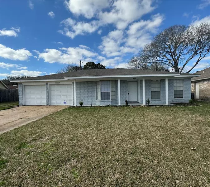 10007 Winding Trail RD, La Porte, TX 77571