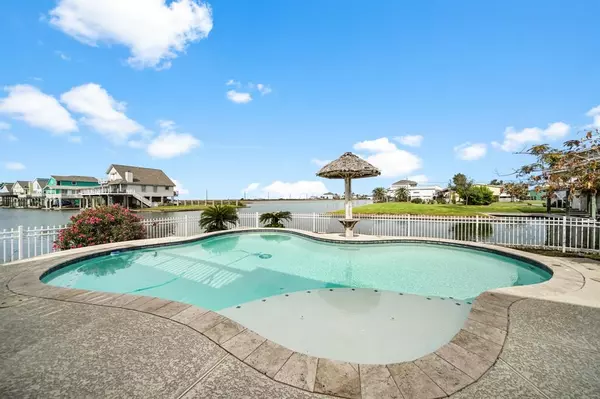 Jamaica Beach, TX 77554,16642 Bermuda Way