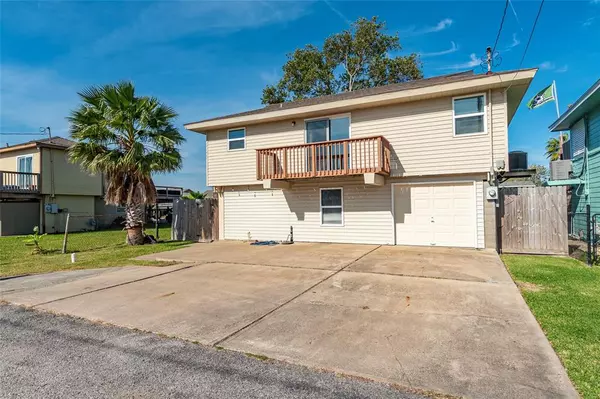 Bayou Vista, TX 77563,442 Pompano ST