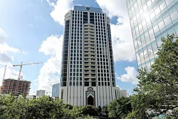 1409 Post Oak BLVD #2103, Houston, TX 77056