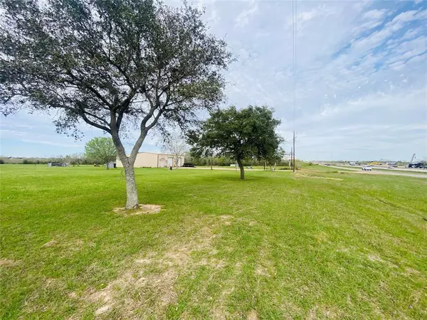 Alleyton, TX 78935,1021 Star Lane LN