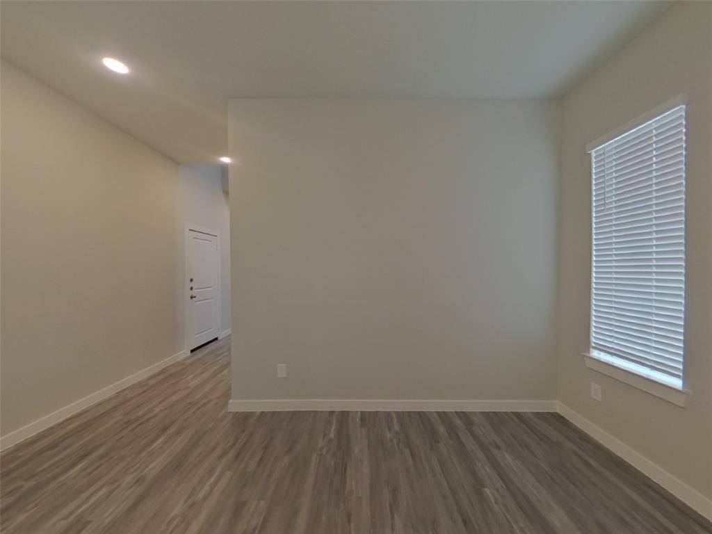 Tomball, TX 77375,9835 Willow Creek Commerce DR #522