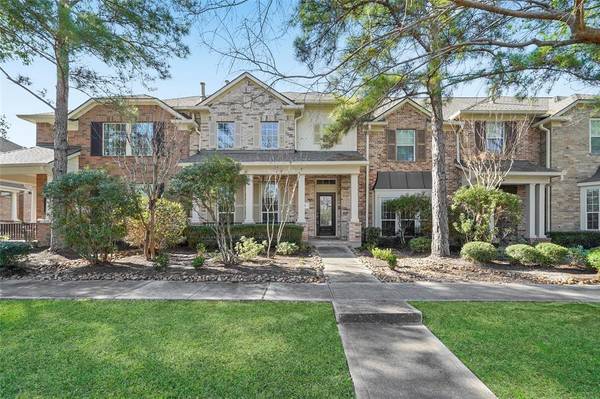 31 W Pipers Green ST, The Woodlands, TX 77382