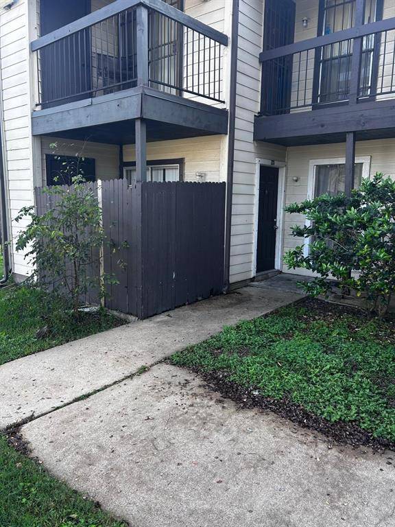 12615 Brookglade Circle #407, Houston, TX 77099