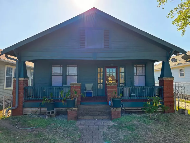 3811 Avenue Q 1/2, Galveston, TX 77550