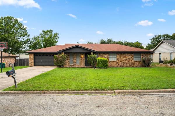 La Grange, TX 78945,145 Reed ST