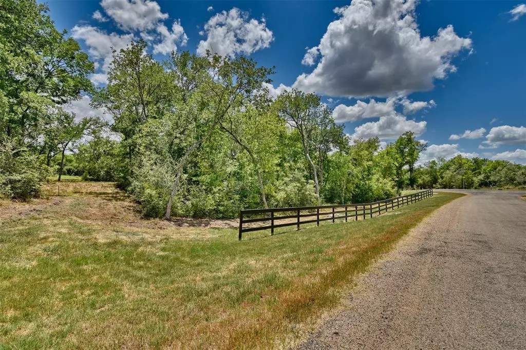 Chappell Hill, TX 77426,7634 Woodland Farms LN