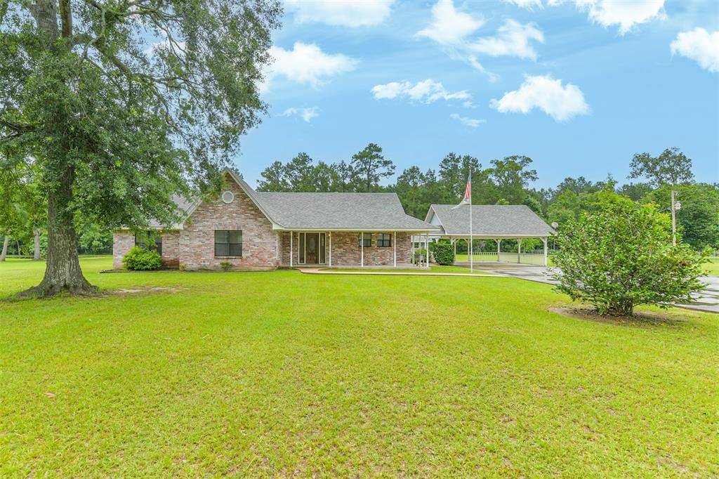 633 County Road 2222, Cleveland, TX 77327