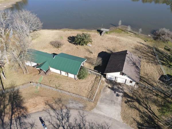 37002 Raccoon Bend, Magnolia, TX 77354