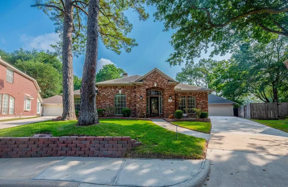 8618 Golden Chord CIR, Houston, TX 77040