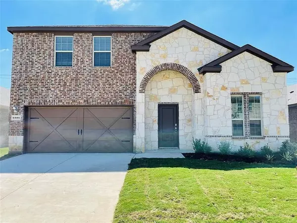 6334 Yorkdale St, Aubrey, TX 76227