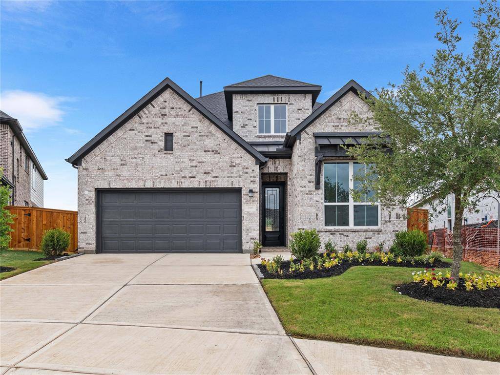 31603 Hatcher Grove LN, Fulshear, TX 77441