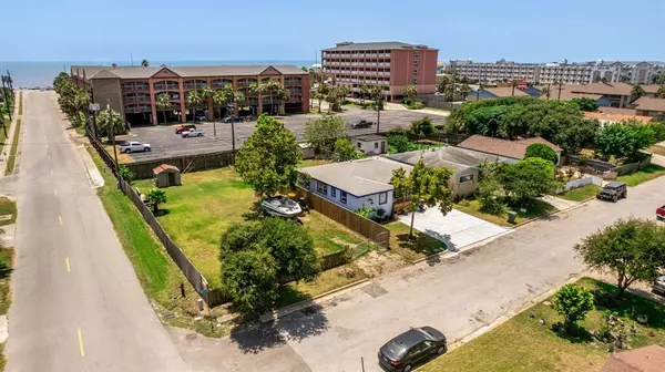 Lot 2 Maco, Galveston, TX 77551