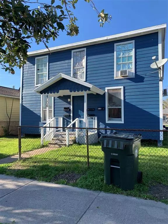 5006 Avenue M, Galveston, TX 77551