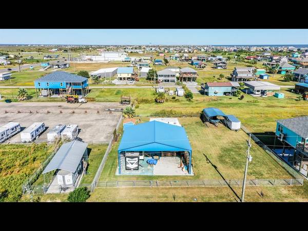 978 & 974 S Jacks RD, Crystal Beach, TX 77650