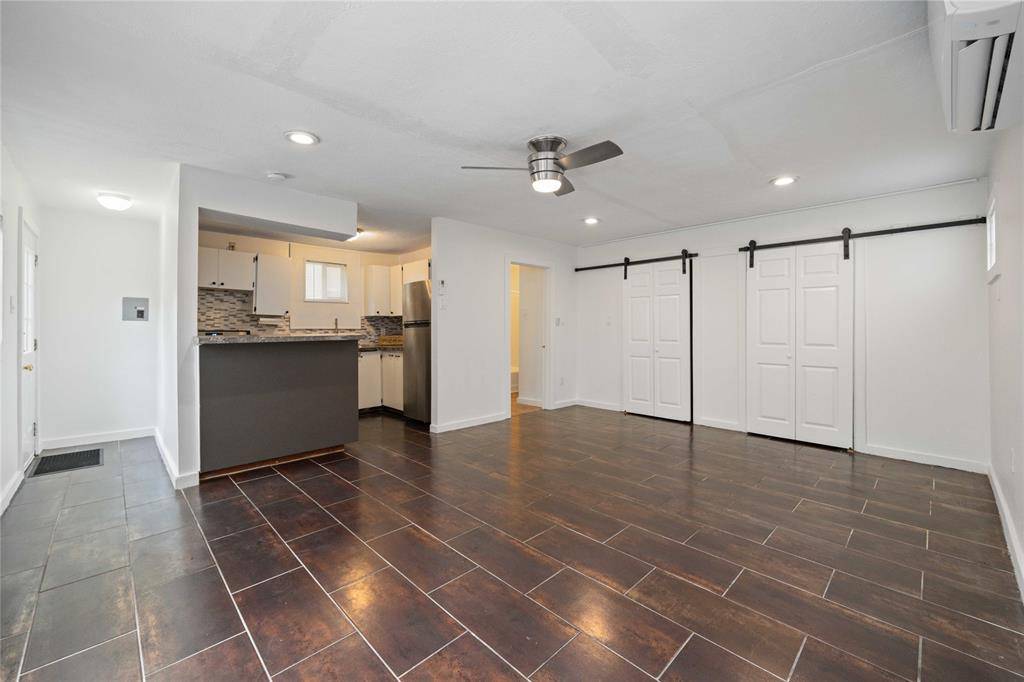 Houston, TX 77019,2503 1/2 Park Street