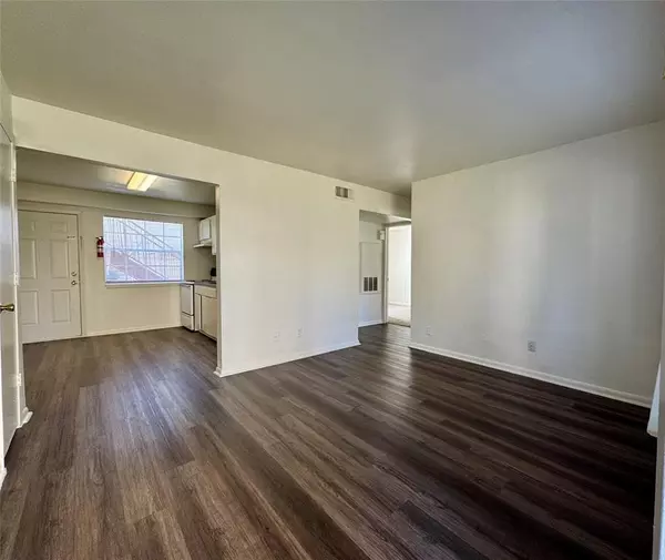 5201 Market Street #501, Houston, TX 77020