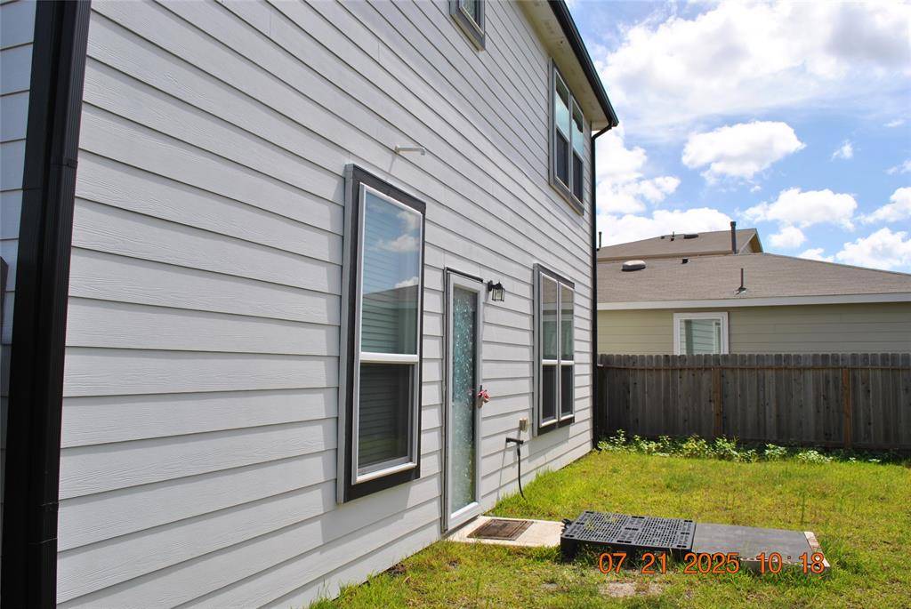 Houston, TX 77075,7306 Heath Knoll LN