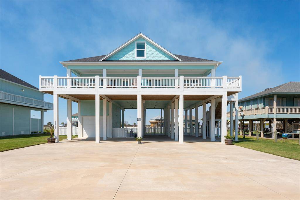 Crystal Beach, TX 77650,3025 Carioca