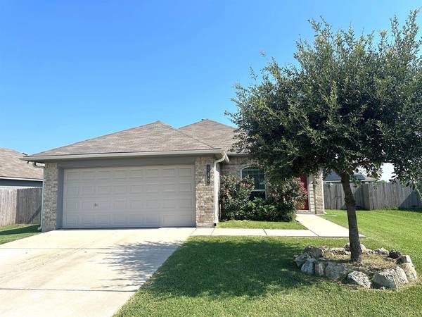 210 Wild Flower CT,  Navasota,  TX 77868