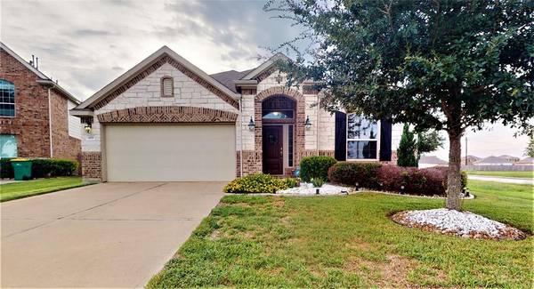 619 Forest Village CIR, La Marque, TX 77568