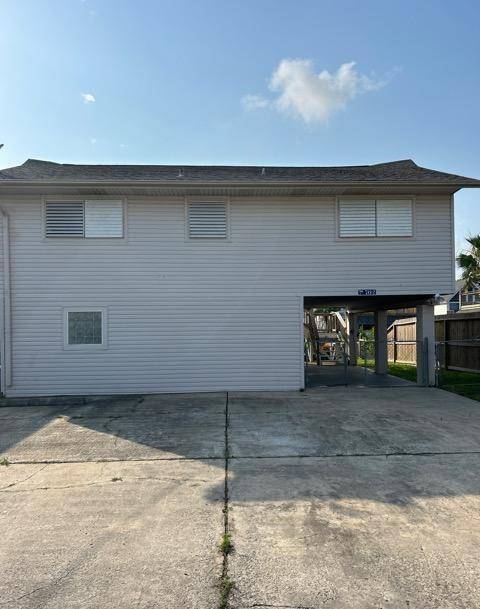 762 Marlin ST, Bayou Vista, TX 77563