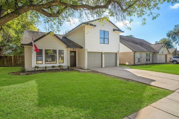 La Porte, TX 77571,10940 Pinewood CT