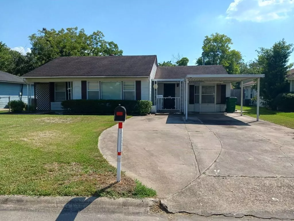 Angleton, TX 77515,1220 San Felipe ST