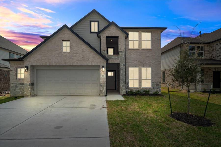 321 Spruce Oak LN, Waller, TX 77484