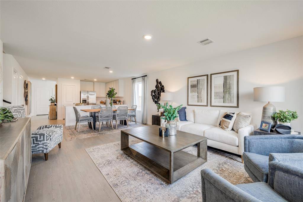 Angleton, TX 77515,504 Robin ST