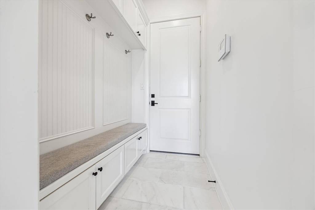 Houston, TX 77025,3850 Glen Arbor DR