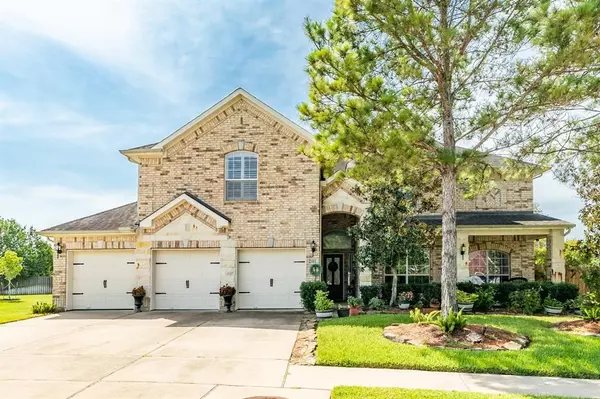 2101 Tall Timbers LN, Pearland, TX 77581