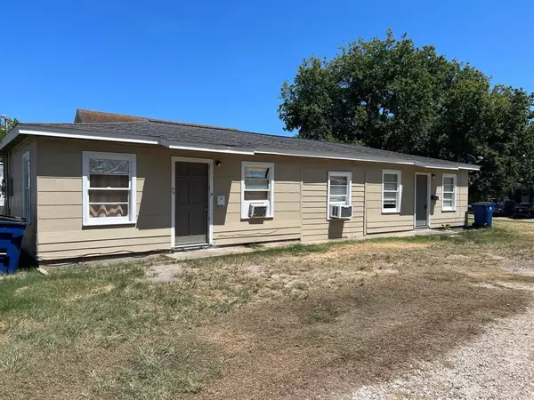 824 2nd AVE N, Texas City, TX 77590