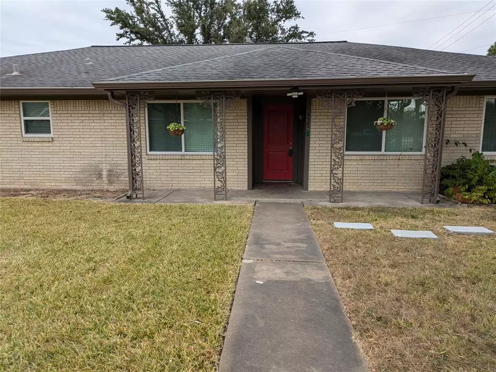 Houston, TX 77075,8943 Edgebrook ST