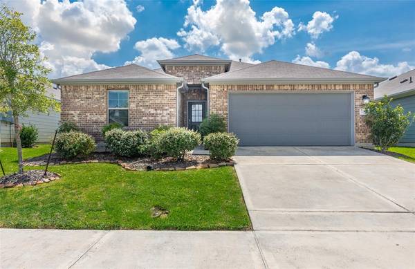 1217 Colt Canyon DR, Alvin, TX 77511