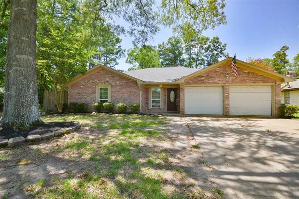 411 Foxmeadow LN, Cleveland, TX 77327