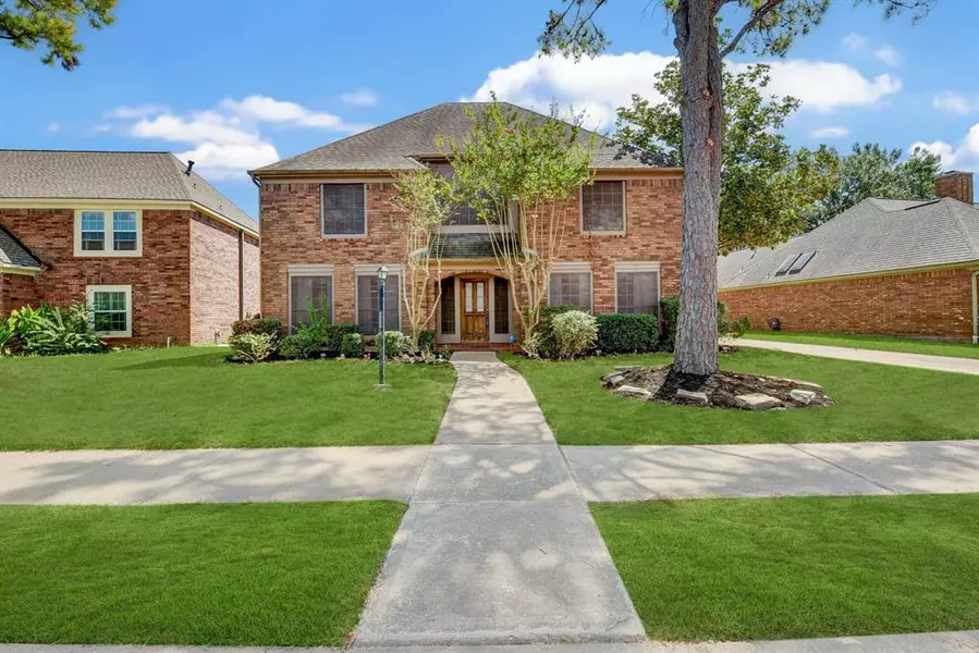 4407 Knightsbridge BLVD, Sugar Land, TX 77479