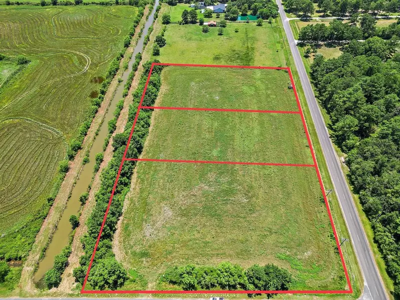 0 S Main - Lot 2 ST, Anahuac, TX 77514